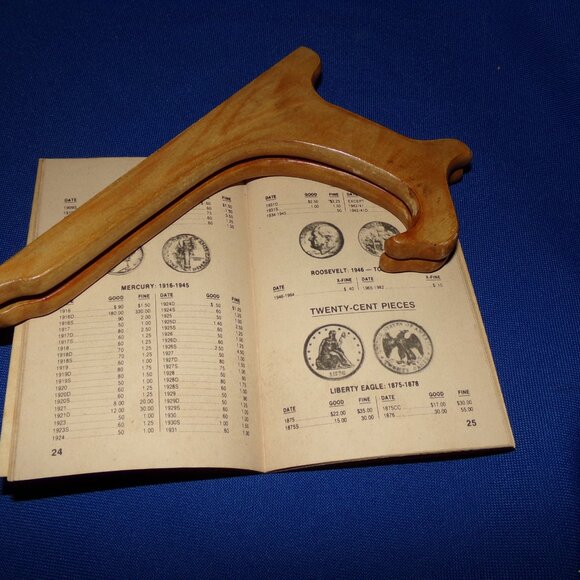 US Coin Prices - Mark Knight - Vintage 1982 Official Guide - Fully Illustrated - Picture 3 of 7